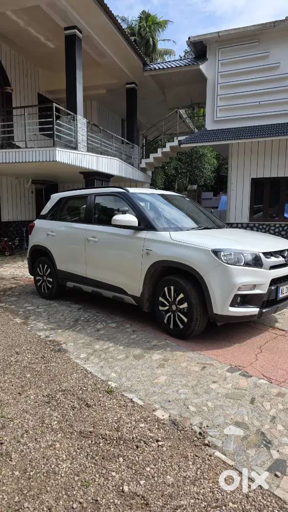 Maruti Suzuki Brezza Vdi 2016
