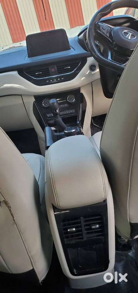 Tata Nexon Xz Plus Luxs, 2023, Petrol