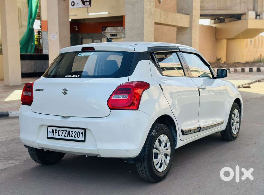Maruti Suzuki Swift Vxi Optional, 2024, Petrol