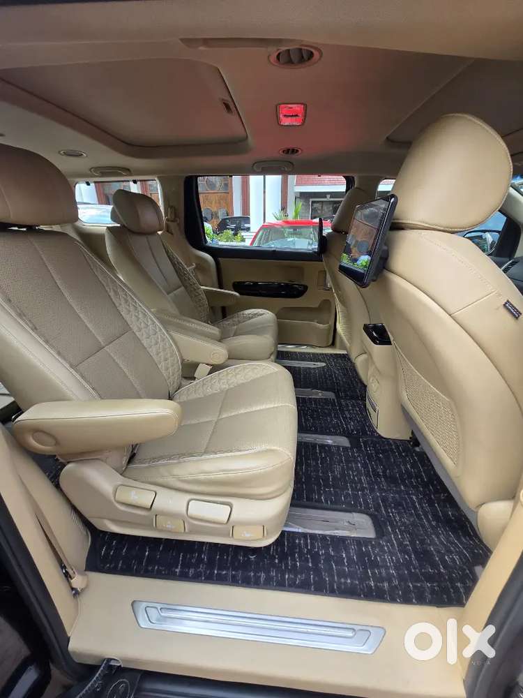 Kia Carnival 2023 Diesel 
Immaculate Condition