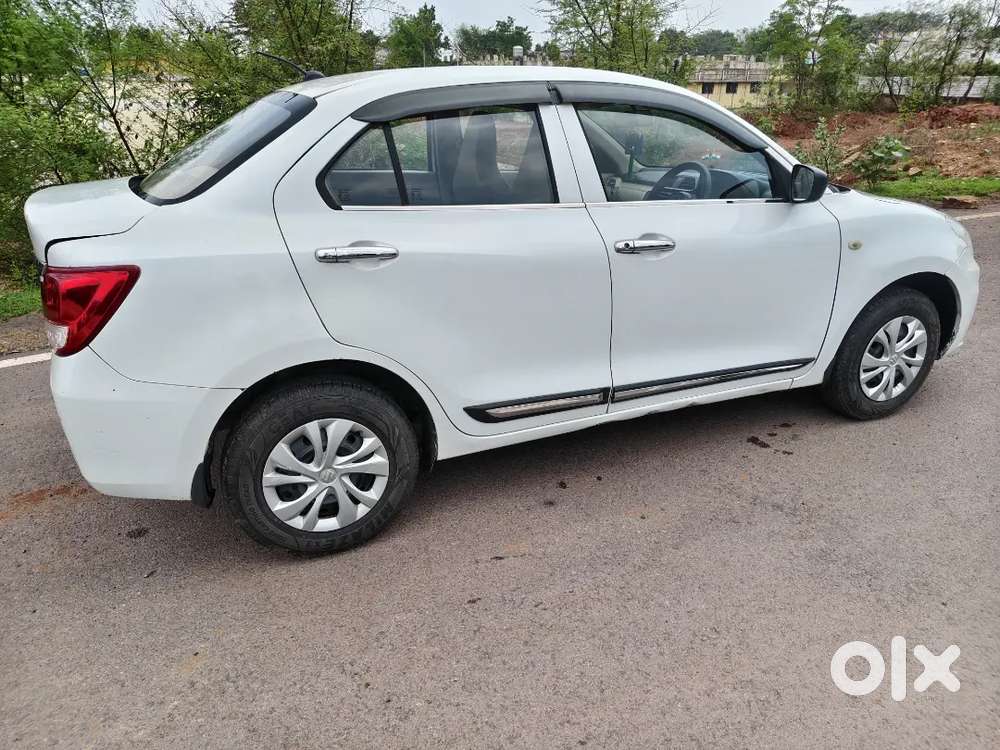 2021 Maruti Suzuki Dzire Lxi Manual Car