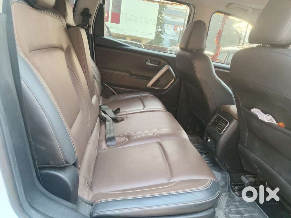 Mahindra Scorpio-n 2.2 Z8 L Diesel Mt 7 Str, 2024, Diesel