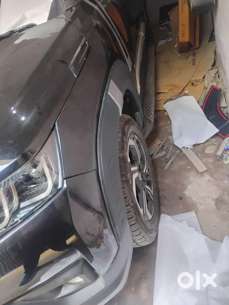 Maruti Brezza Petrol 2024