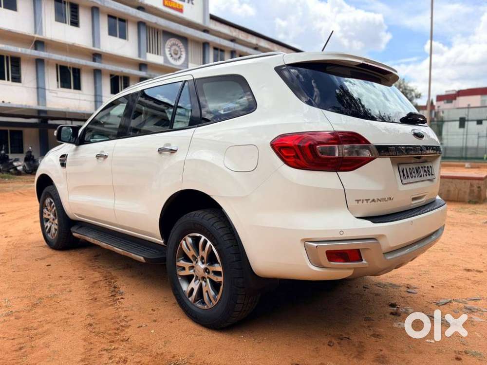 Ford Endeavour 2.2 Titanium 4x2 At, 2018, Diesel