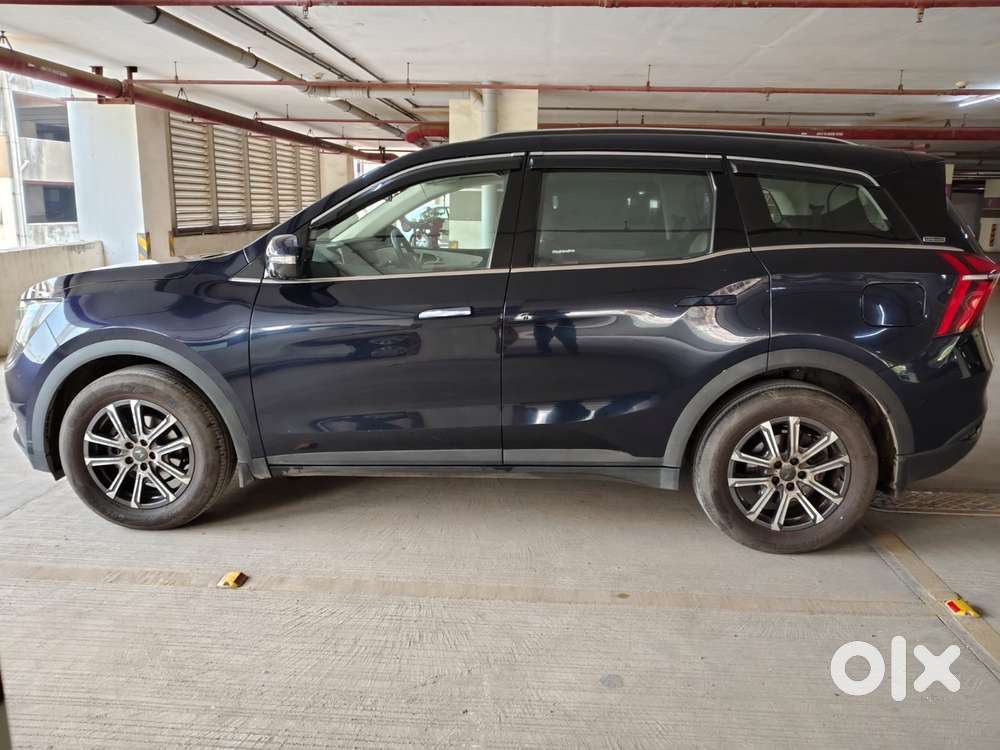 Mahindra Xuv700 2.0 Ax 7 Petrol At Luxury Pack Str, 2023, Petrol