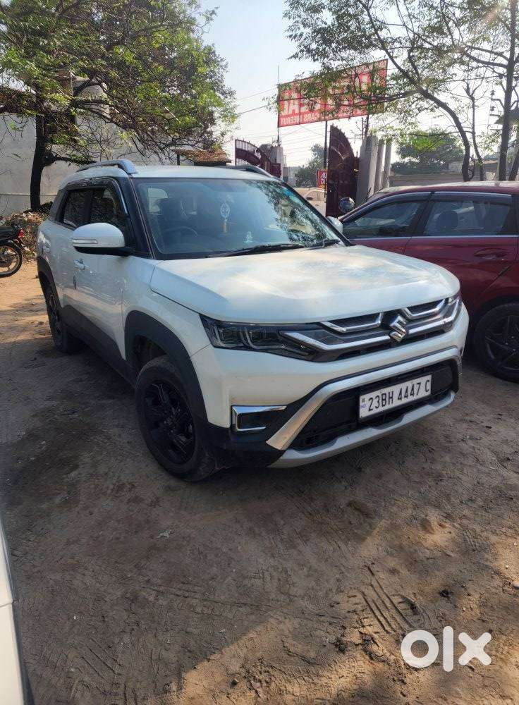 Maruti Suzuki Brezza 1.5 Zxi Cng, 2023, Cng & Hybrids