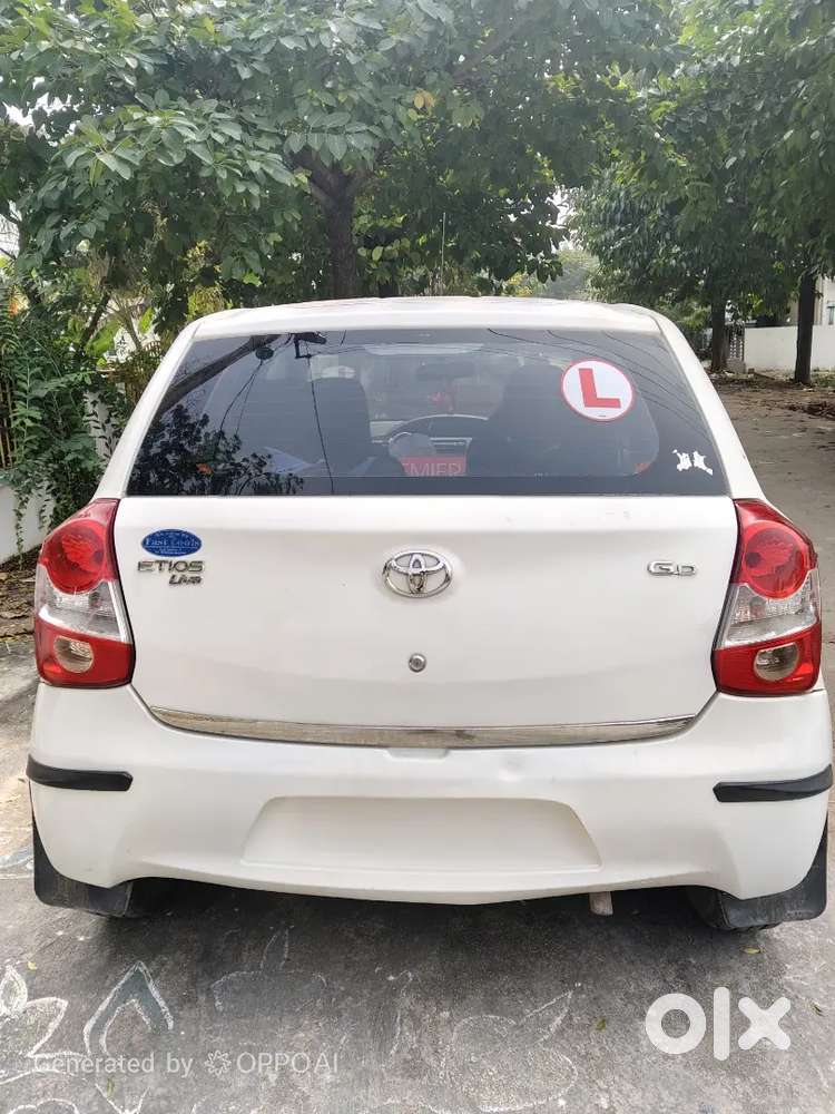Toyota Etios Liva 2015
