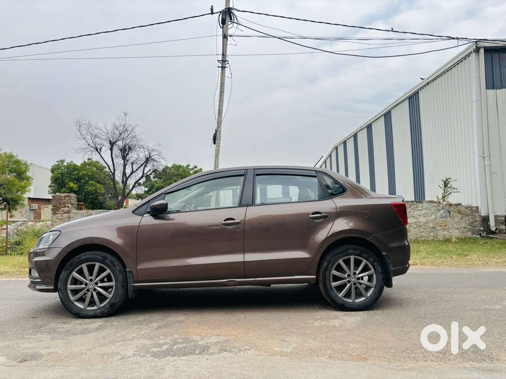 Volkswagen Vento 1.6 Highline, 2019, Petrol