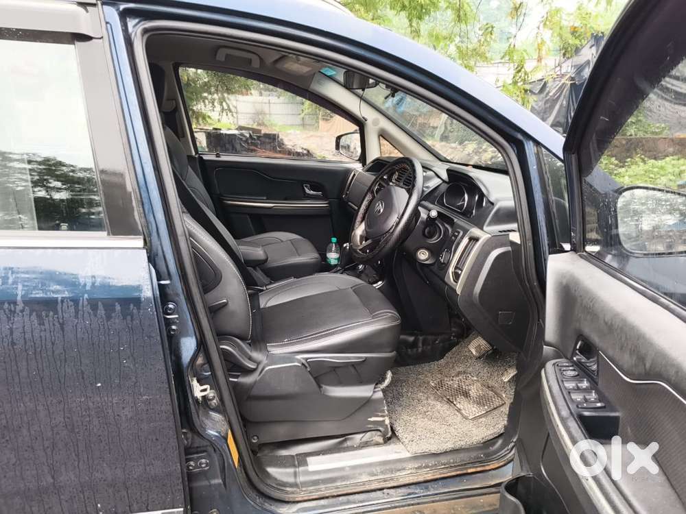 Tata Hexa 2.2 Xta 4x2 7 Str Dual Tone, 2017, Diesel