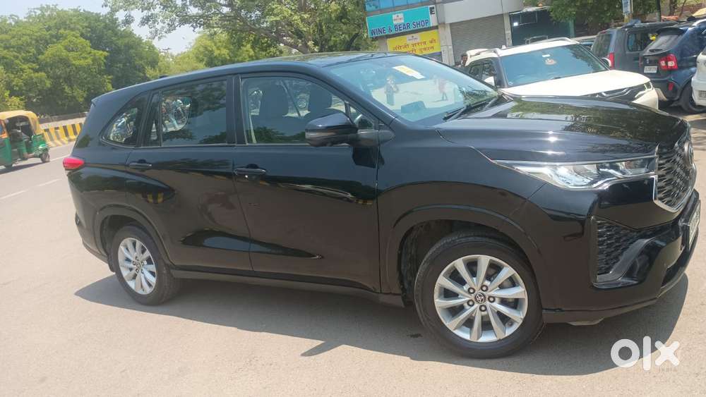 Toyota Innova Hycross 2.0 Vx Hybrid 8 Str, 2023, Petrol
