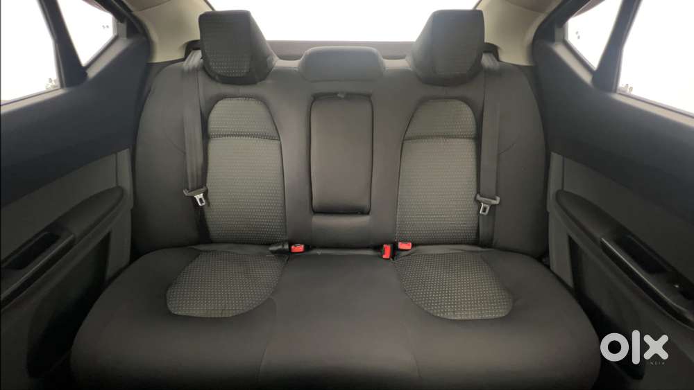 Tata Tigor 1.2 Revotron Xt, 2017, Petrol