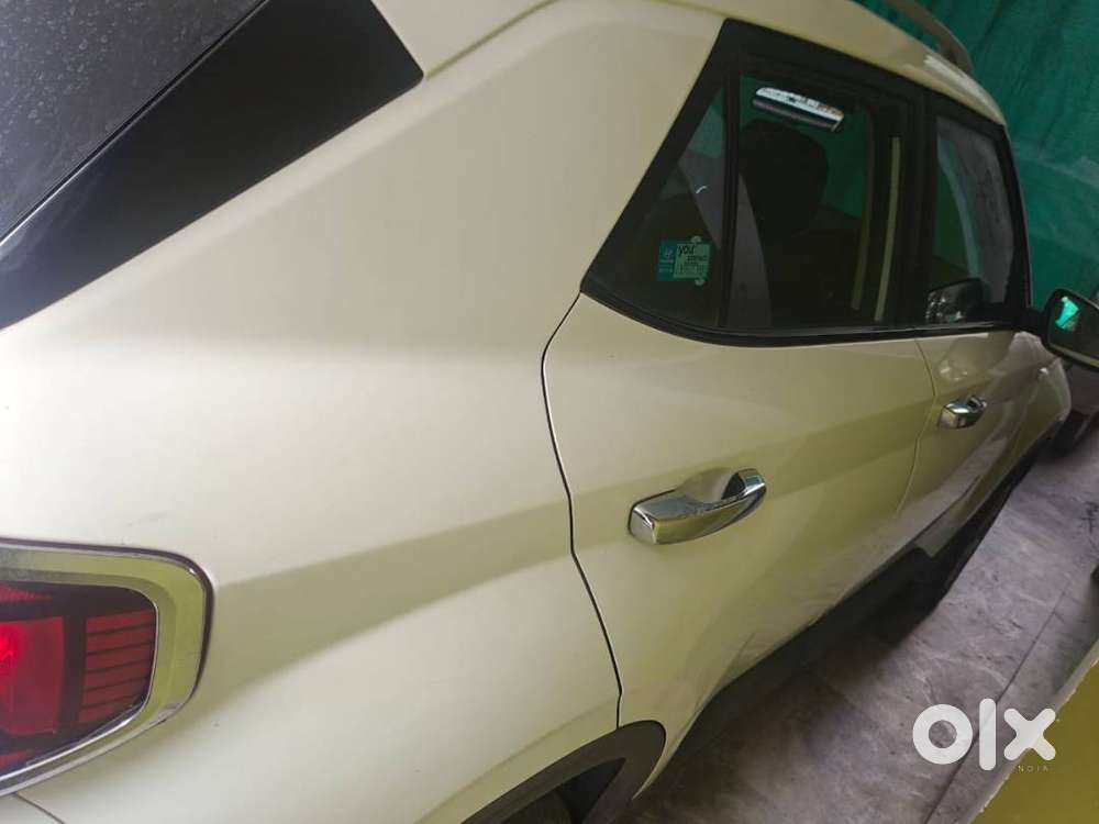 Hyundai Venue 2020 Diesel Well Maintained