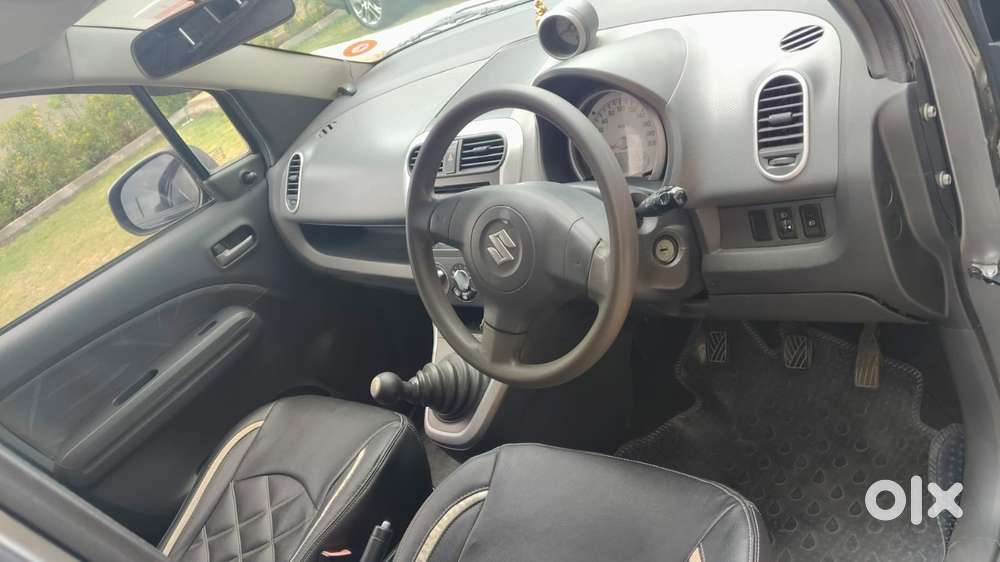 Maruti Suzuki Ritz VXi, 2011, Petrol