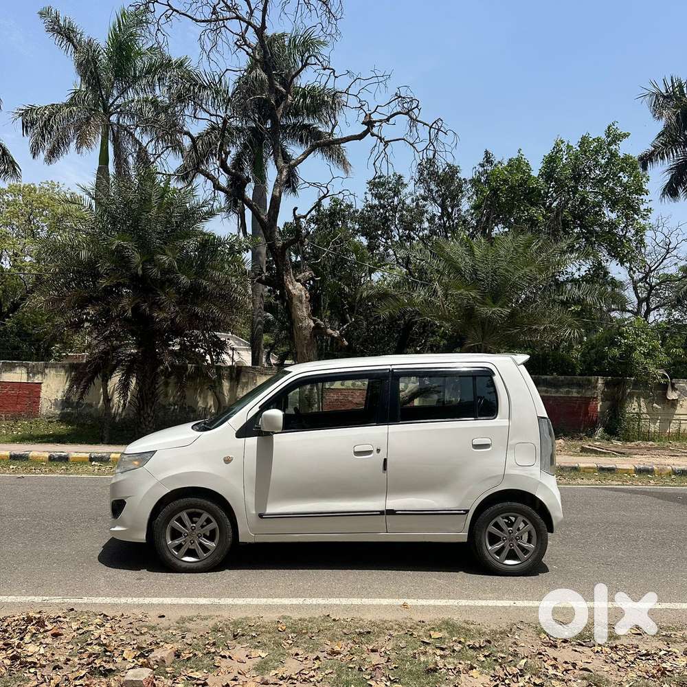 Maruti Suzuki Wagon R Vxi Opt, 2018, Petrol