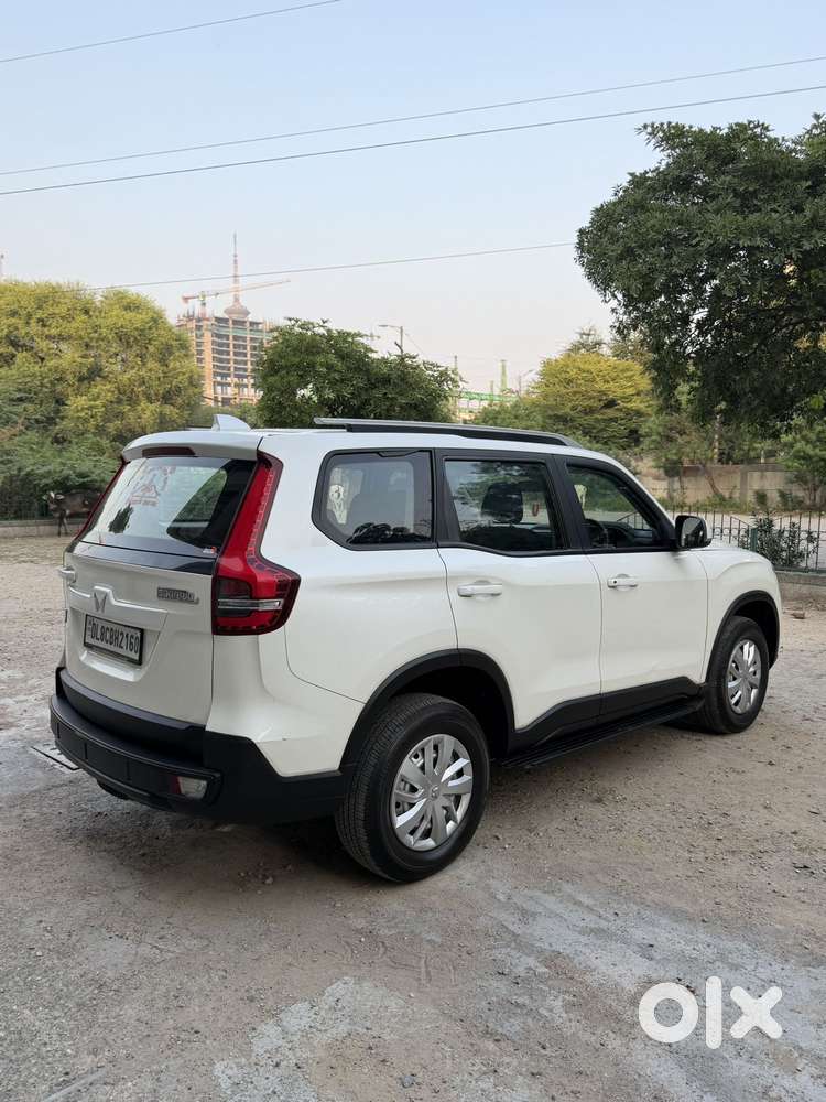 Mahindra Scorpio-n 2.0 Z2 Petrol Mt 7 Str, 2024, Petrol