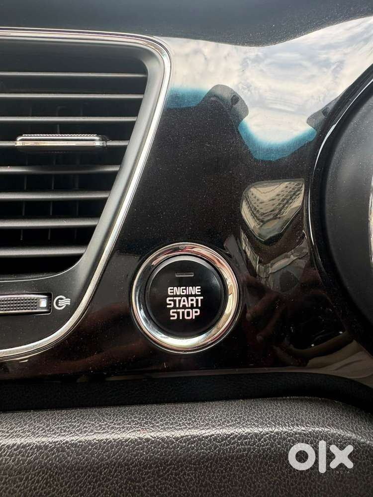 Kia Carnival Prestige, 2021, Diesel