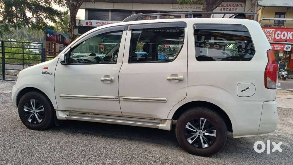 Mahindra Xylo 2.5 E6 Celebration Bs Iii, 2010, Diesel