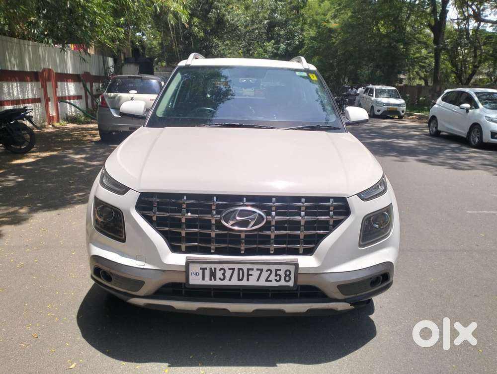 Hyundai Venue Sx Plus Turbo Dct, 2020, Petrol