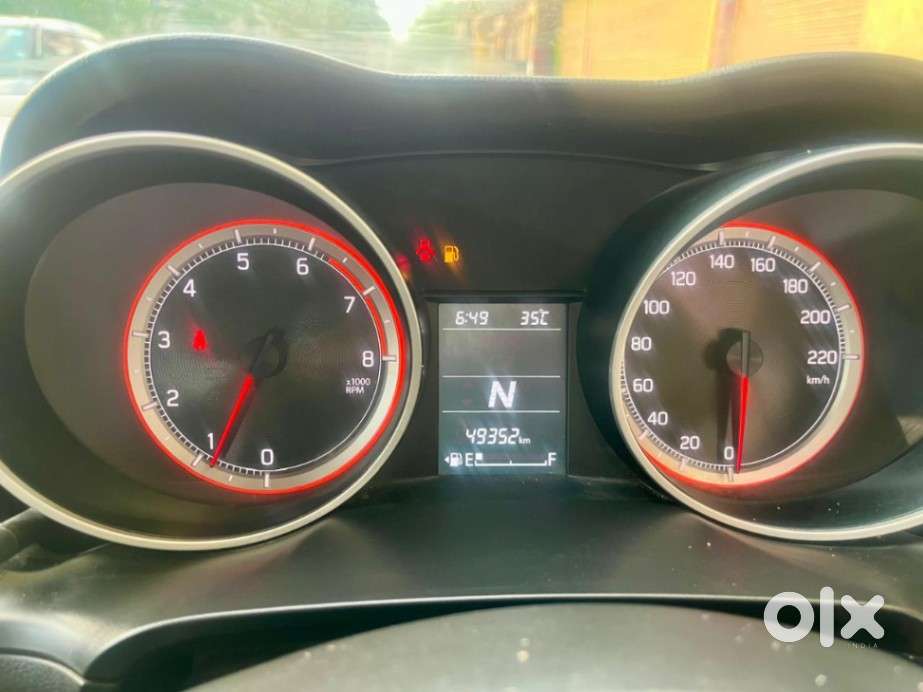 Maruti Suzuki Swift Vxi Ags, 2020, Petrol