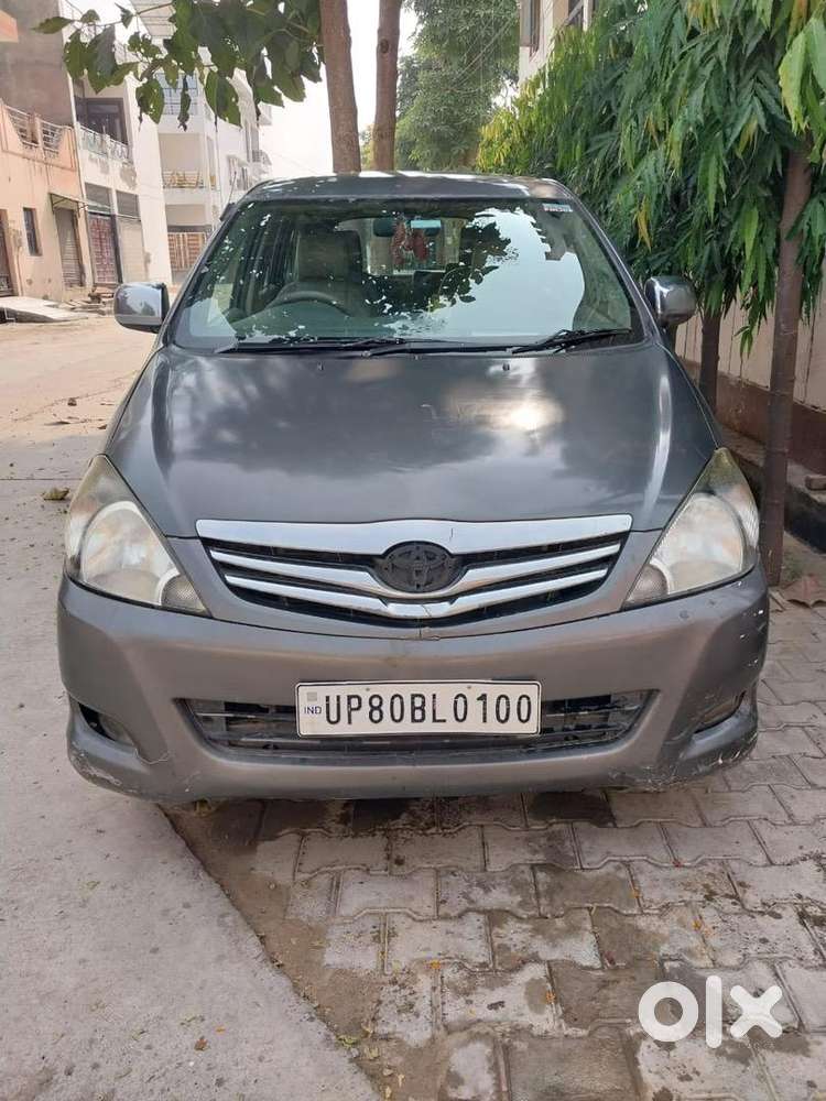Toyota Innova 2009 Diesel Well Maintained