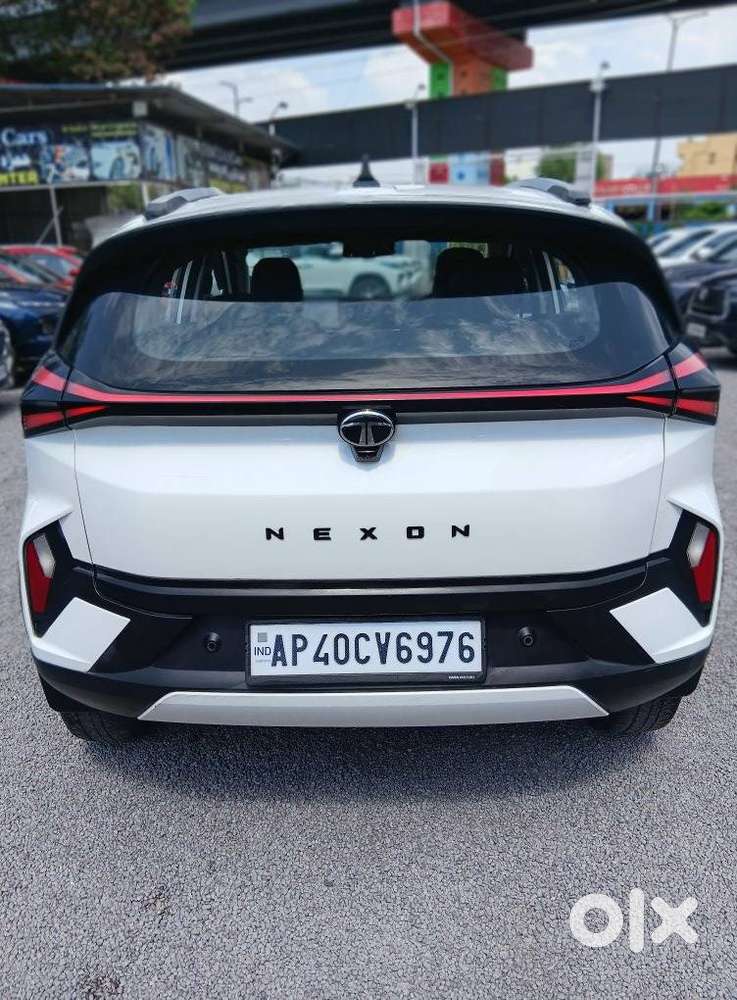 Tata Nexon Creative Plus 1.2 Revotron Petrol 6 Amt, 2024, Petrol