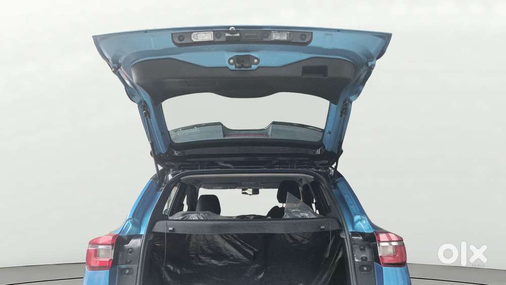 Nissan Magnite 1.0 Xv, 2023, Petrol