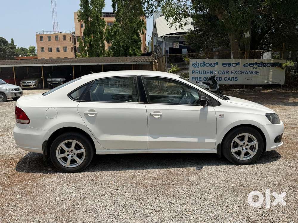 Volkswagen Vento 1.6 Highline Plus 16 Alloy, 2013, Diesel