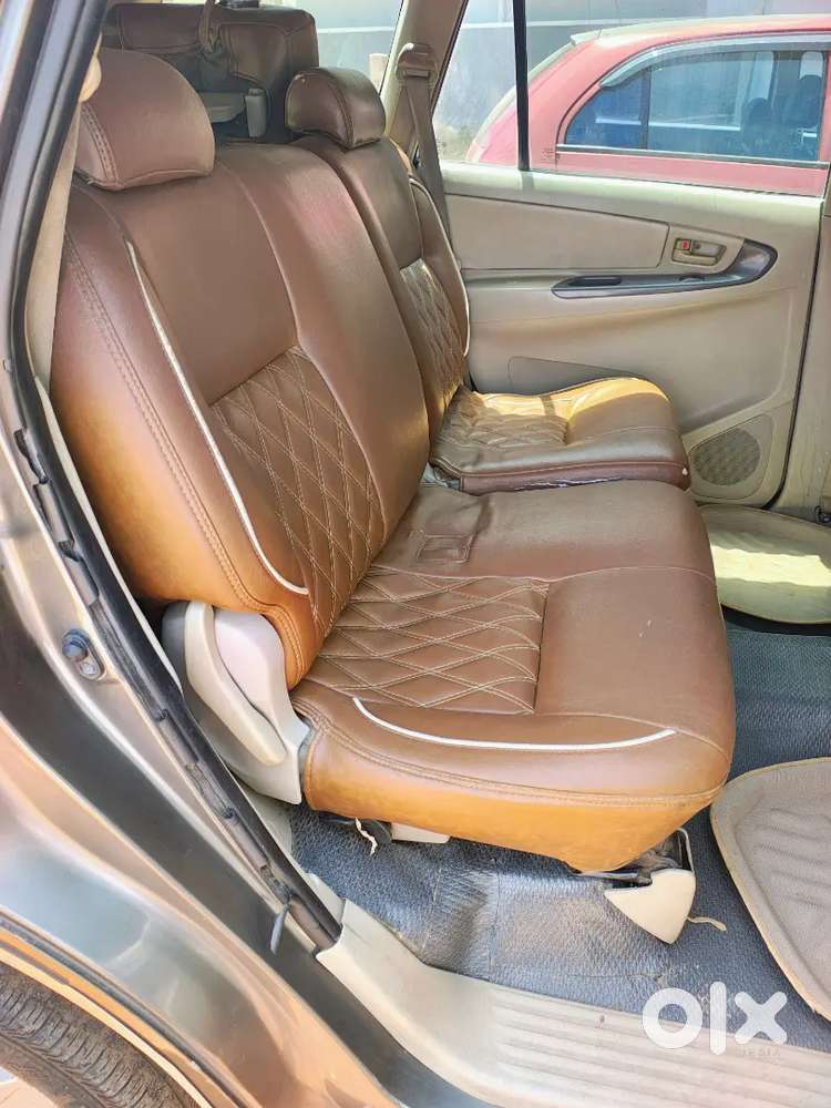 Toyota Innova 2012 Diesel Year Car