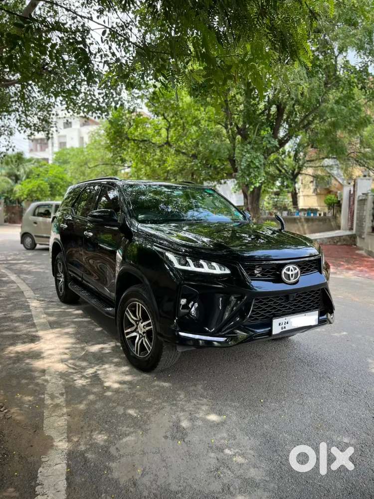 Toyota Fortuner 2018 Diesel 125000 Km Driven