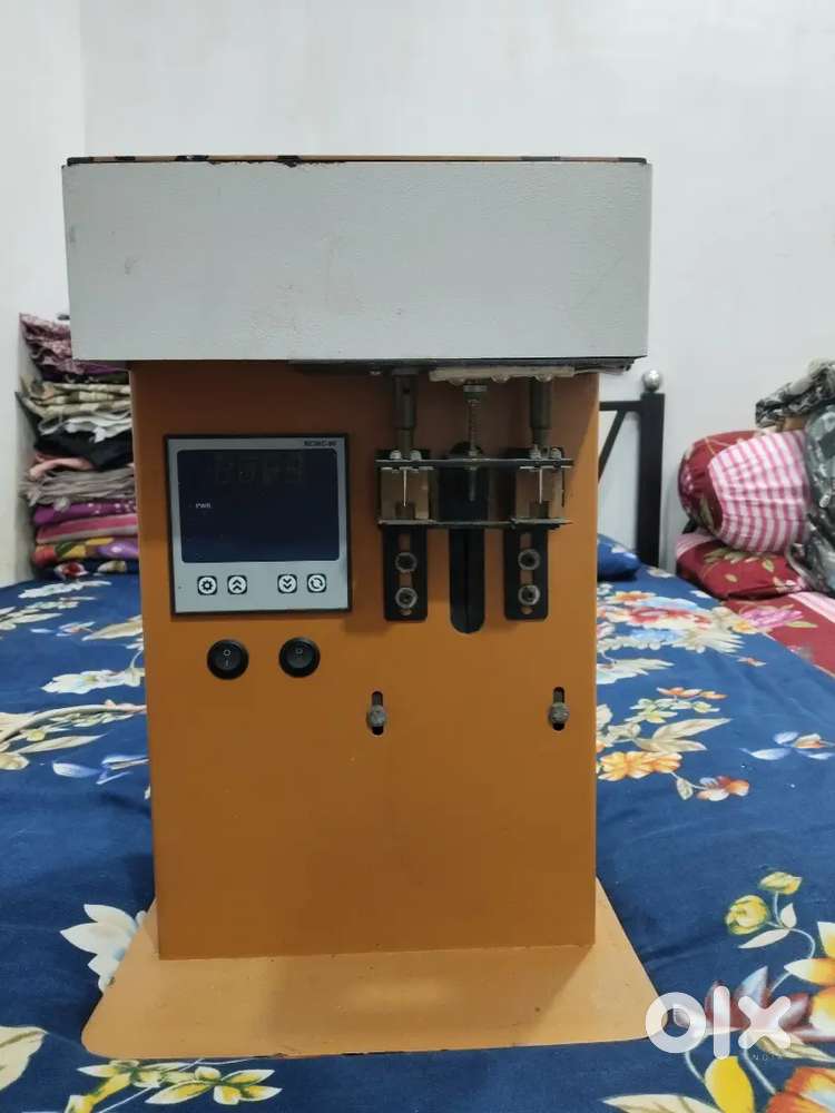 દીવાબત્તી ની વાટ નું મસીન