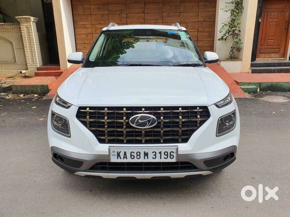 Hyundai Venue 1.0 Sx (o) Turbo Imt, 2022, Petrol