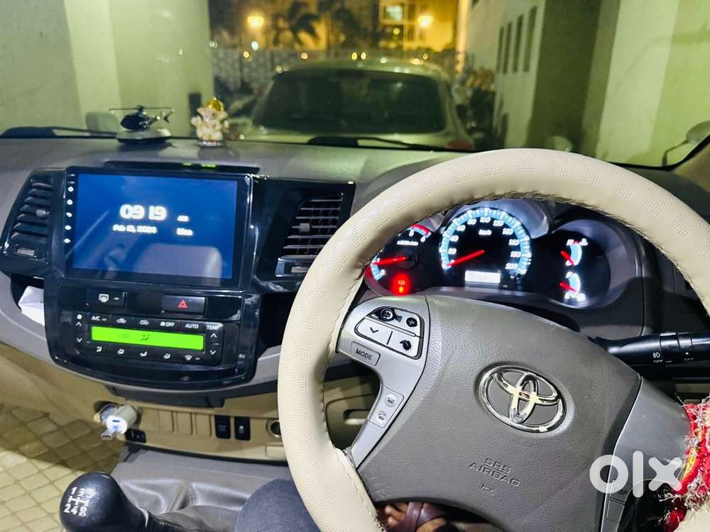 Best Condition Toyota Fortuner Diesel 2014