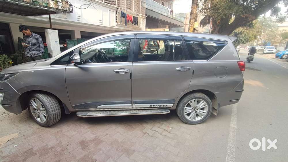 Toyota Innova Crysta Touring Sport 2.7 At, 2016, Petrol