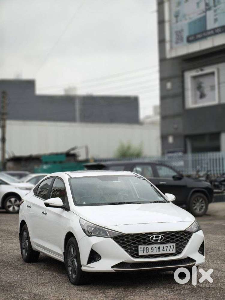 Hyundai Verna Sx 1.5 Petrol Ivt, 2021, Petrol
