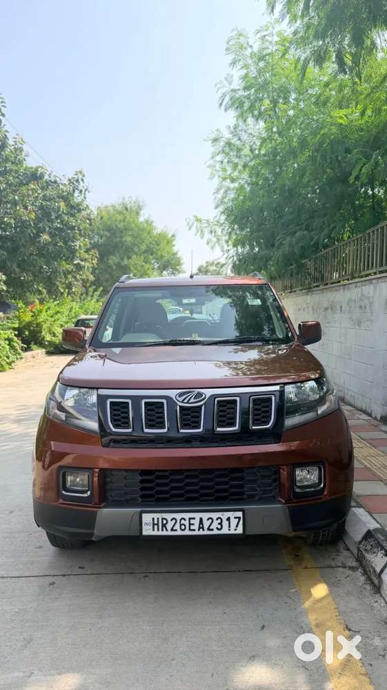 Mahindra Tuv 300 T10, 2019, Diesel
