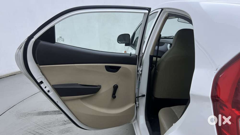 Hyundai Eon Era +, 2017, Petrol