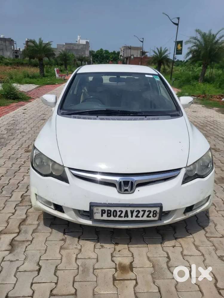 Also Add Cng  , Milage 26