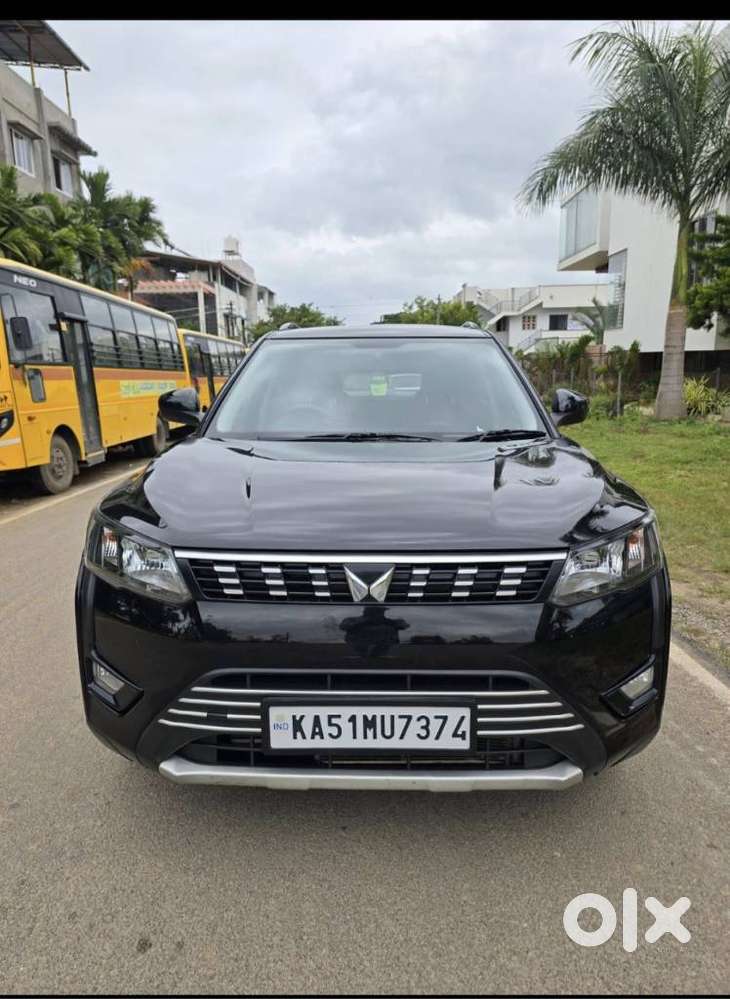 Mahindra Xuv300 W6, 2023, Petrol