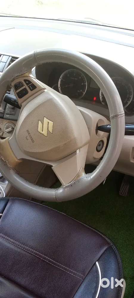 Maruti Suzuki Ertiga 2014