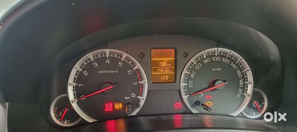 Maruti Suzuki Swift Dzire Vxi Regal Limited Edition Mt, 2015, Petrol