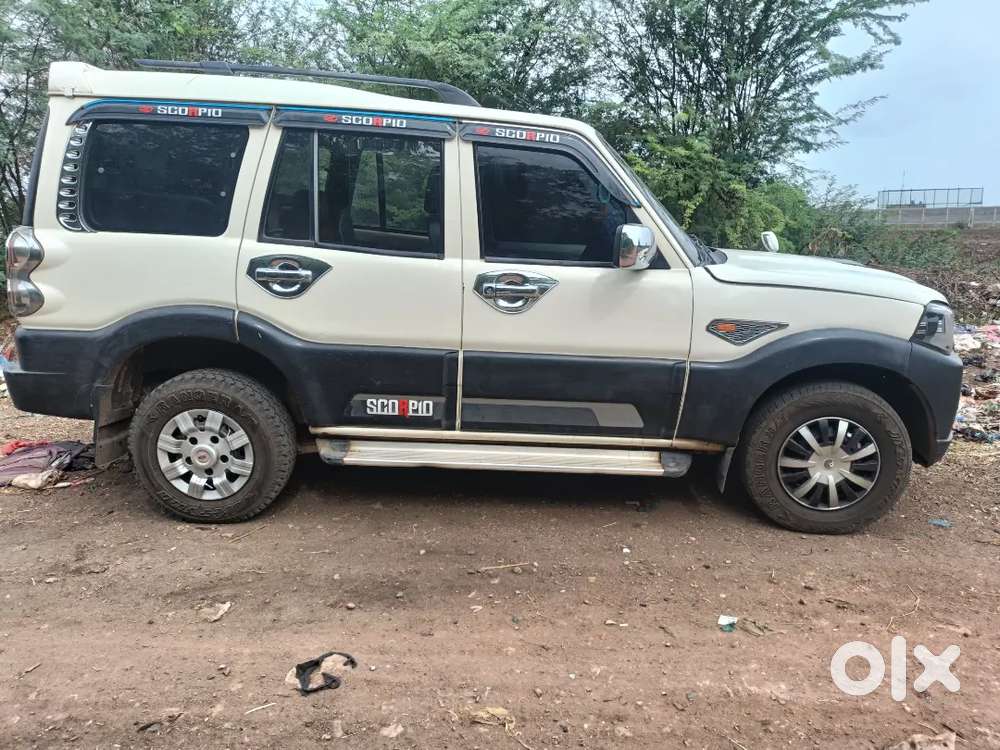 Mahindra Scorpio Diesel 2015