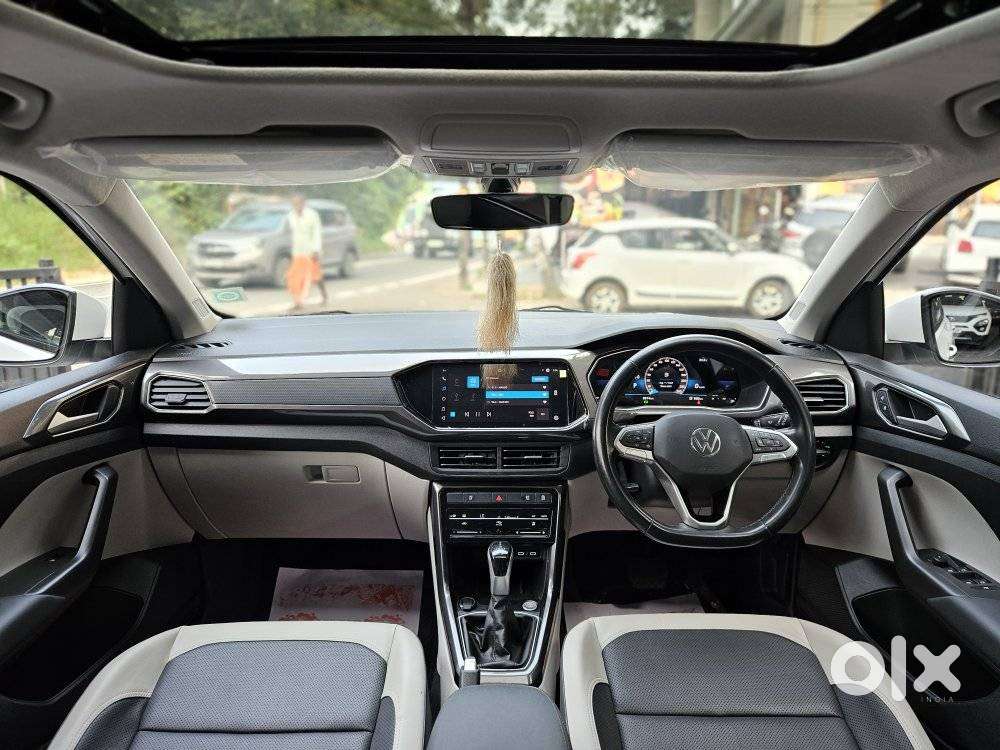Volkswagen Taigun 1.0 Tsi Topline At, 2023, Petrol