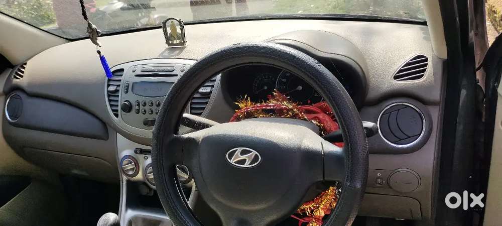 Hyundai I10 Sportz 2012