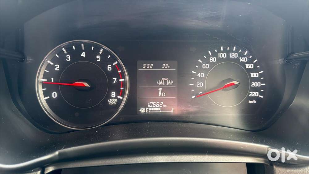 Maruti Suzuki Swift Vxi Ags, 2024, Petrol