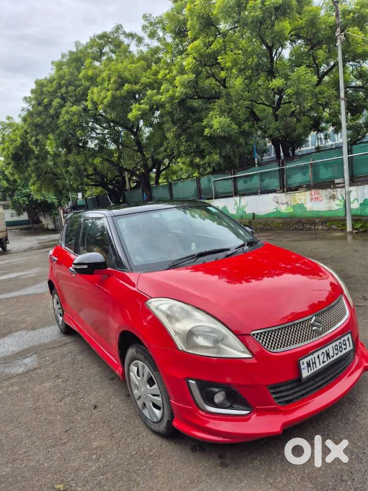 Maruti Suzuki Swift 1.2 Vxi Glory Edition, 2016, Petrol