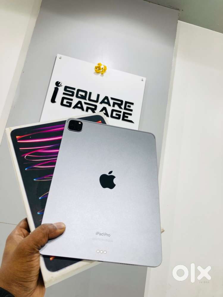 Ipad pro M2 chip 4th gen 128gb Wi-Fi best offer here isquare garage**