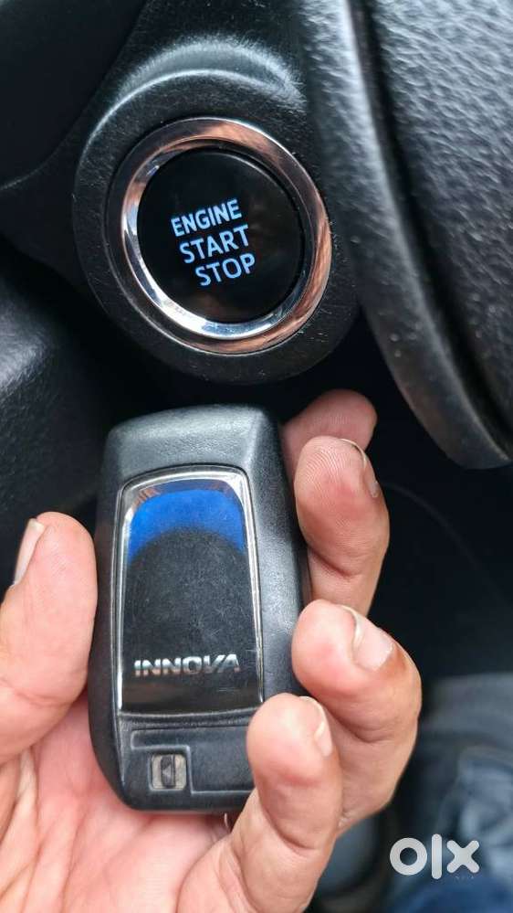 Toyota Innova Crysta 2.4 V, 2018, Diesel