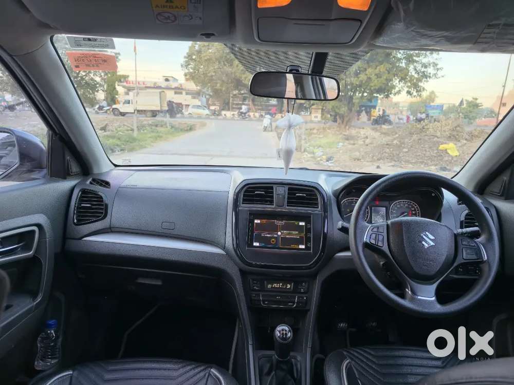Maruti Brezza Zdi+ White - Single Owner - Very Well Kept