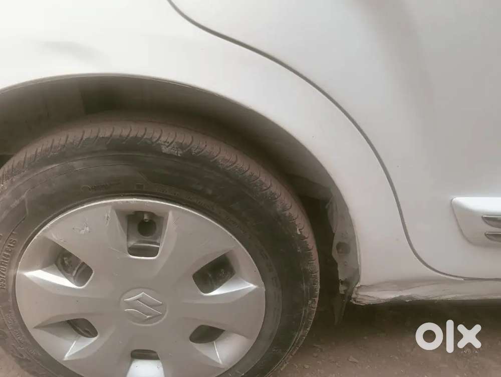 Maruti Suzuki Wagon R Zxi+ 1900