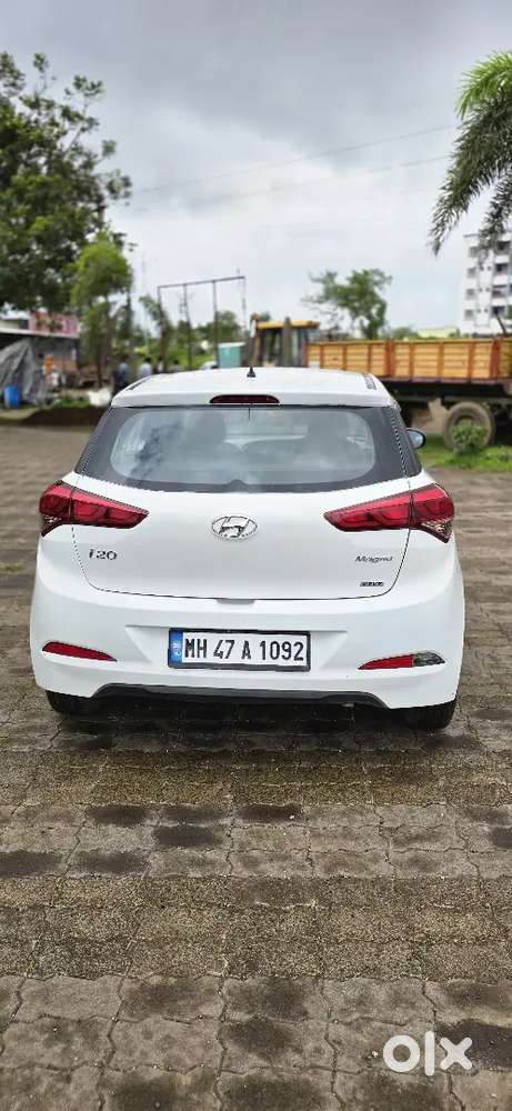 Hyundai I20 Magna Petrol 2015